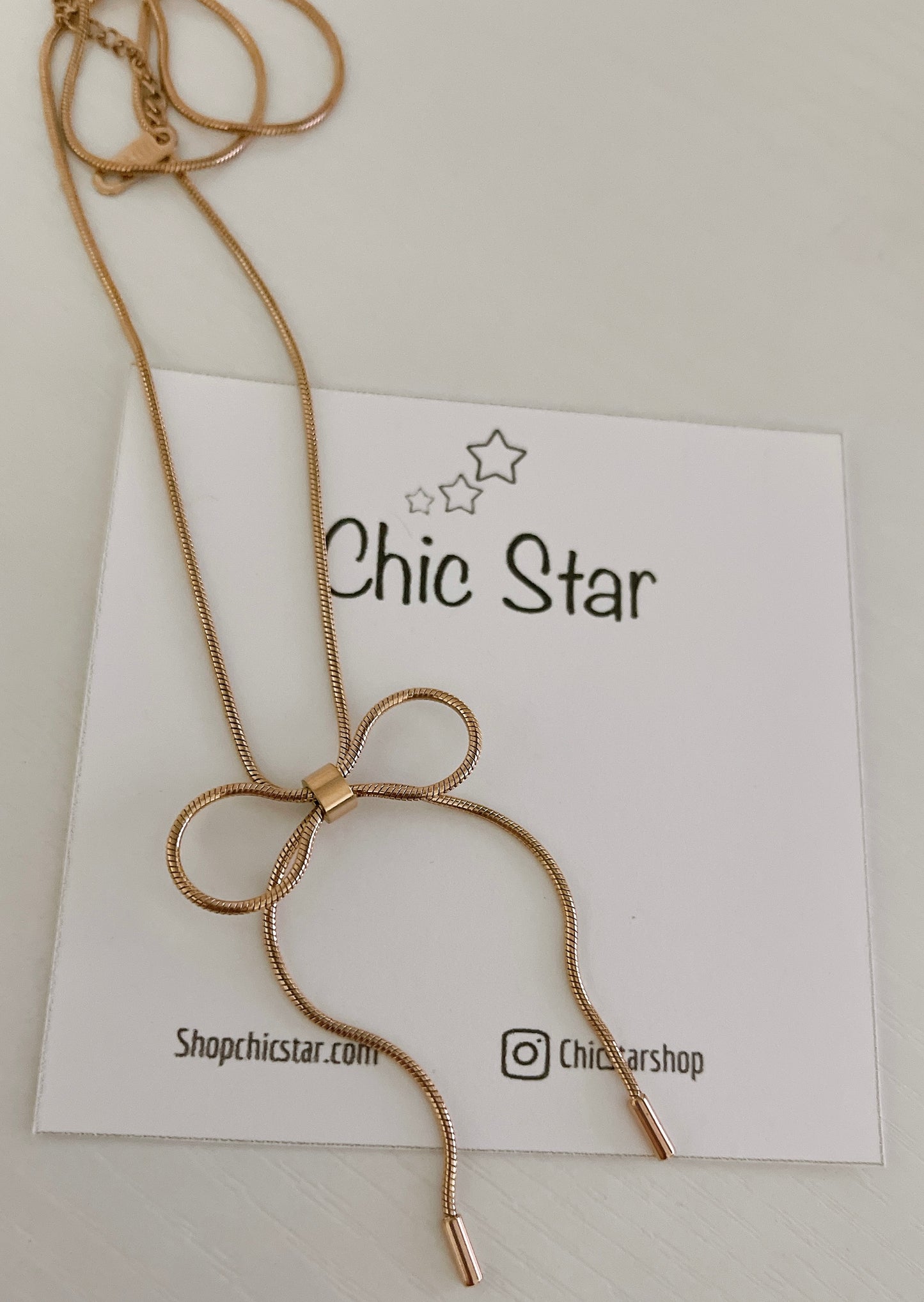 Bow Necklace