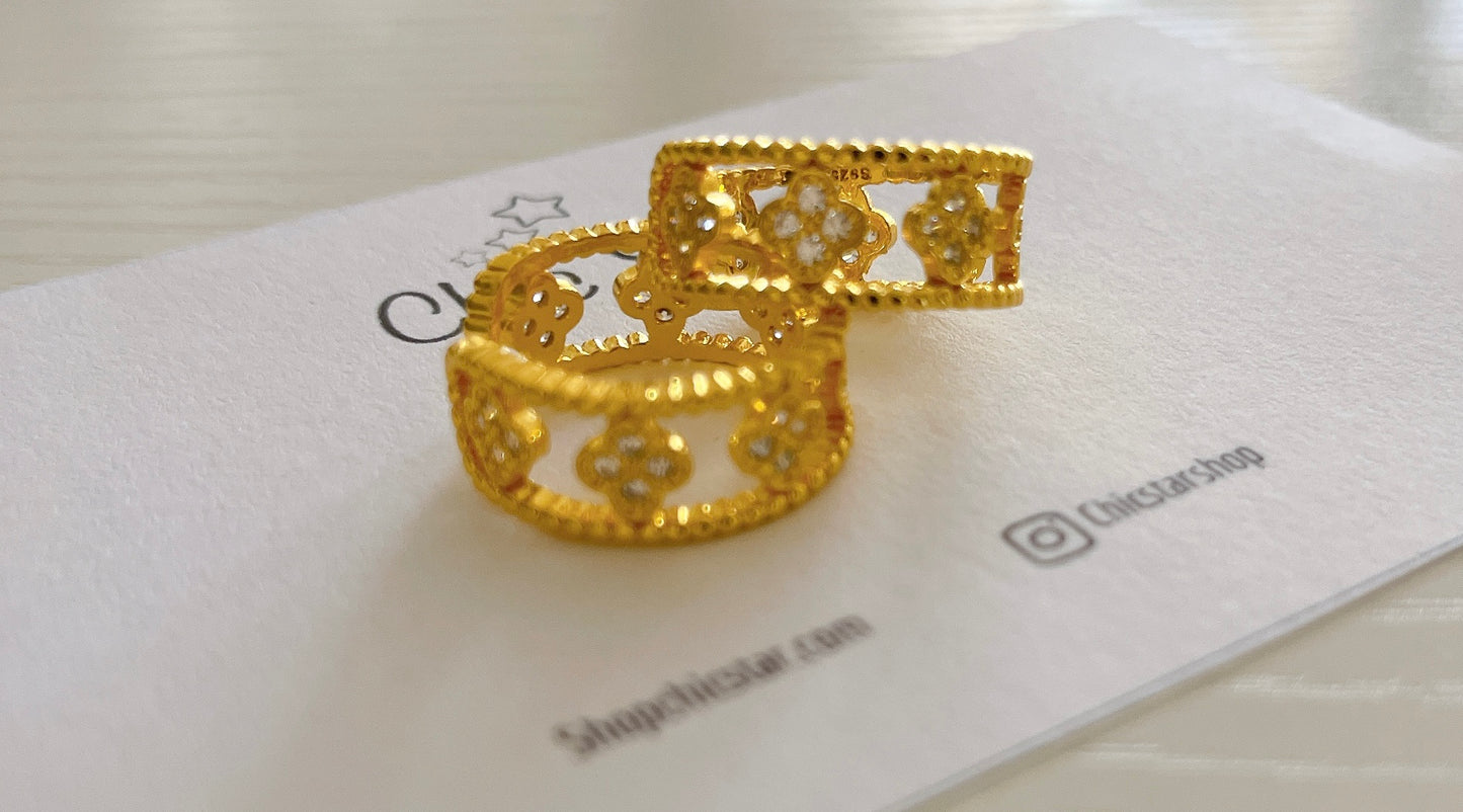 Clover Ring
